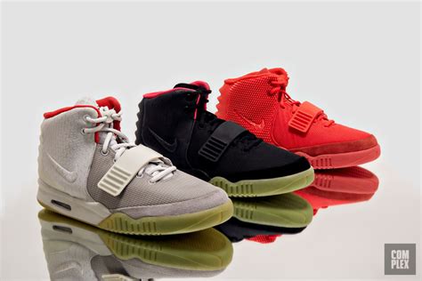 nike yeezy 2 shoes